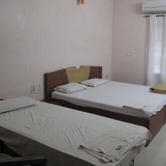 Royal Tourist Home, Palakkad 5